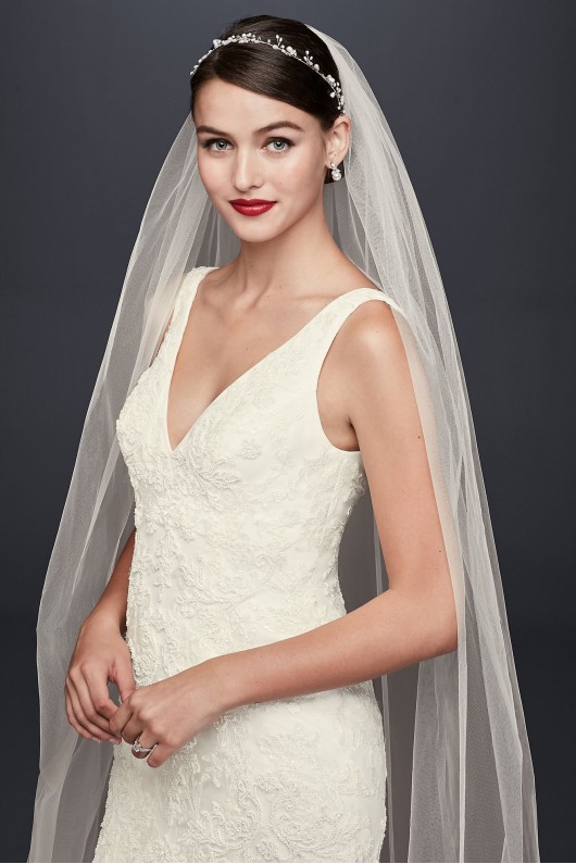 Pearl-Beaded V-Neck Mermaid Wedding Dress CWG795