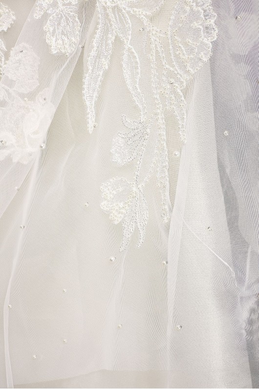 Pearl-Detailed Lace Mermaid Wedding Dress CWG815